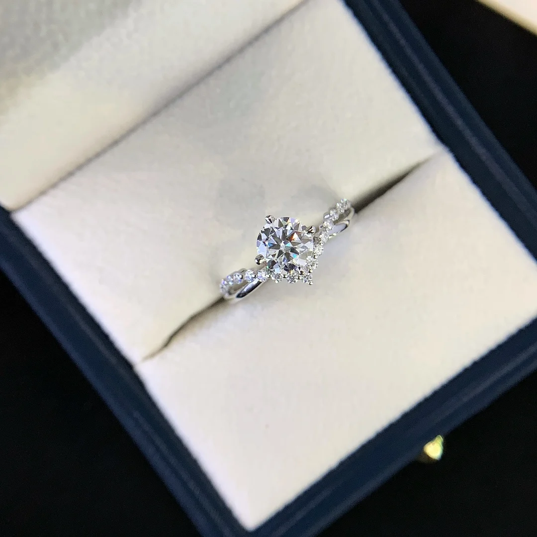 Золотые камни 18 карат 1ct лабораторный бриллиант с 0 204/17ct боковыми камнями изысканные ювелирные изделия Подарок на годовщину помолвки для женщин