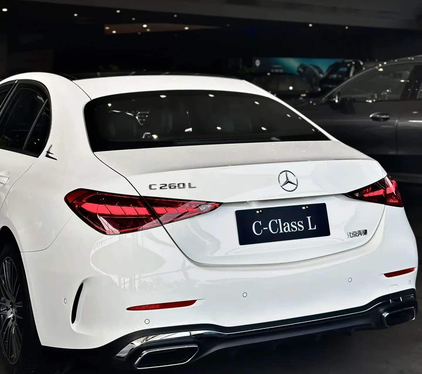 Mercede s Ben z C260 Sport 95 gasoline car limousine now direct sales