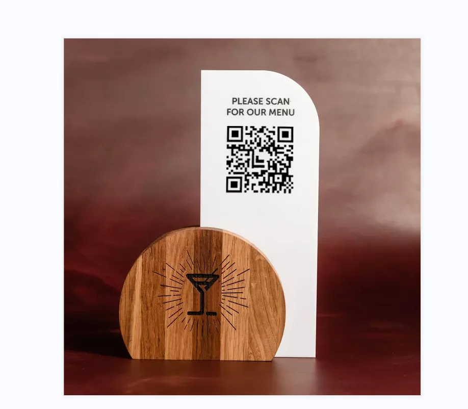 Customize Tabletop Acrylic or wooden Facebook Ins Plaque Gold Qr Code Beauty Sign Business Social Media Sign With Stand