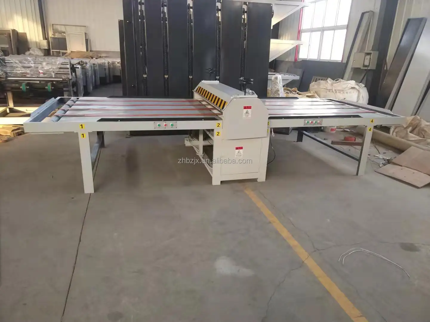 ZHENHUA MQJ Corrugated Carton Box Pizza Box Automatic Box Die Cutting Machine