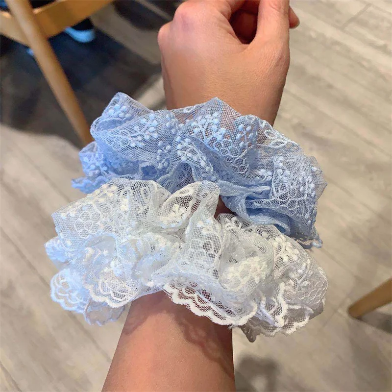 Wholesale Trendy Women Hair Accessories Embroidery Pearl Butterfly Hair Scrunchies Fashion Elastic Hair Bands