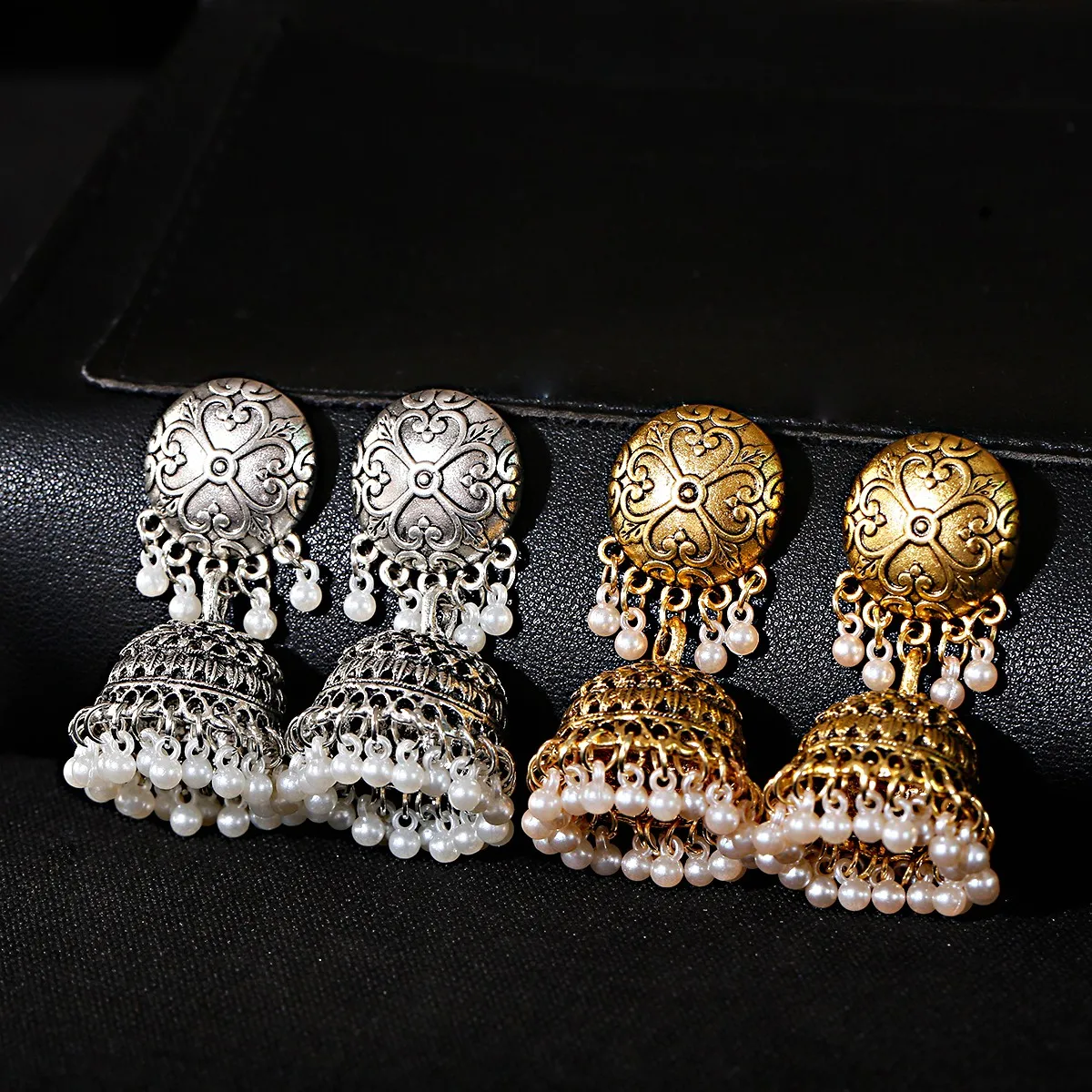 Vintage Hanging Earrings Gold Color Alloy Bell Drop Pearl Earrings Woman Jewelry Accessories 2021 Indian Style Pendientes Gift