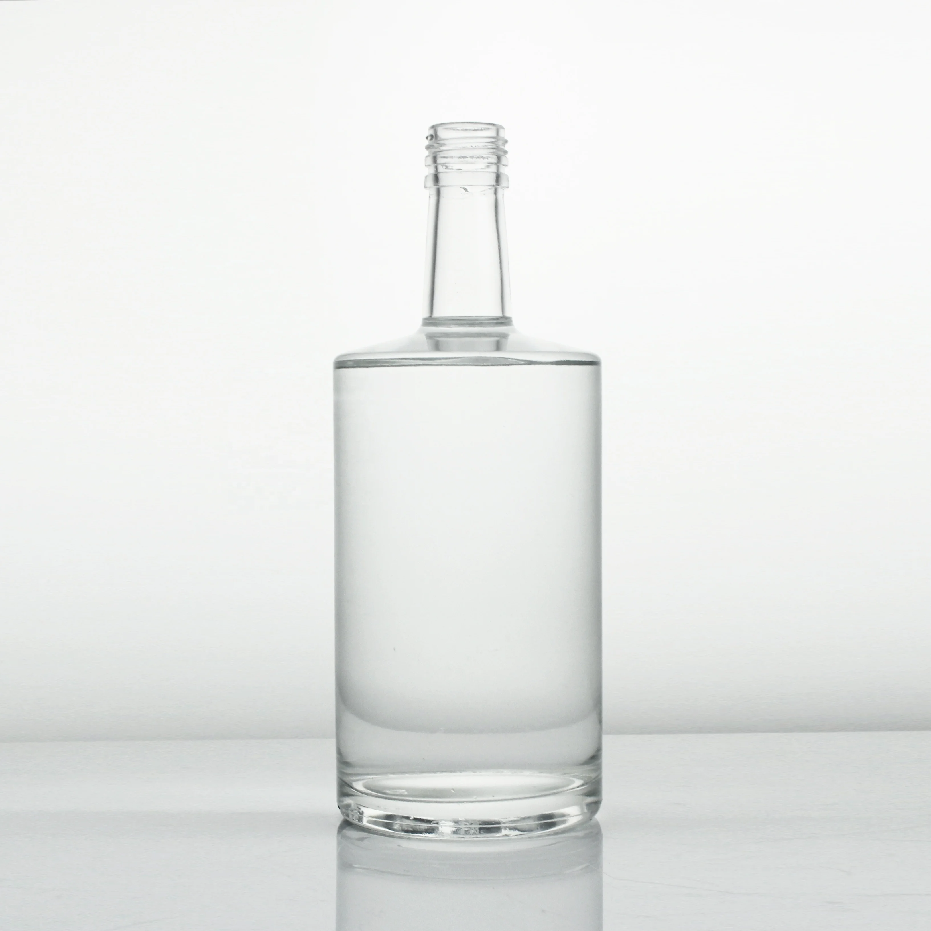High Quality Alcohol Glass Bottles 50Ml 100MI 500MI 700Ml 750Ml For Spirits Liquor Whiskey