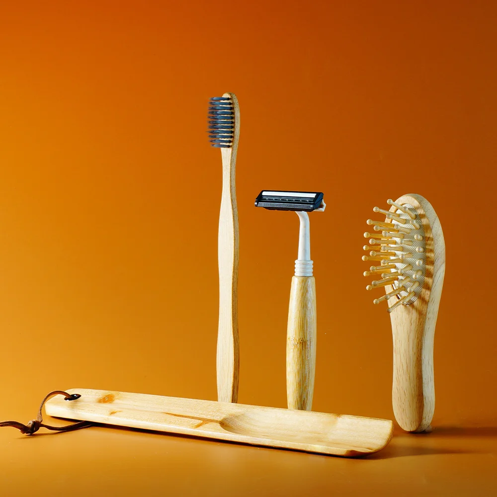 100% Eco Friendly Bamboo Toothbrush With Soft Bristles Wooden Comb Hotel Amenities Set