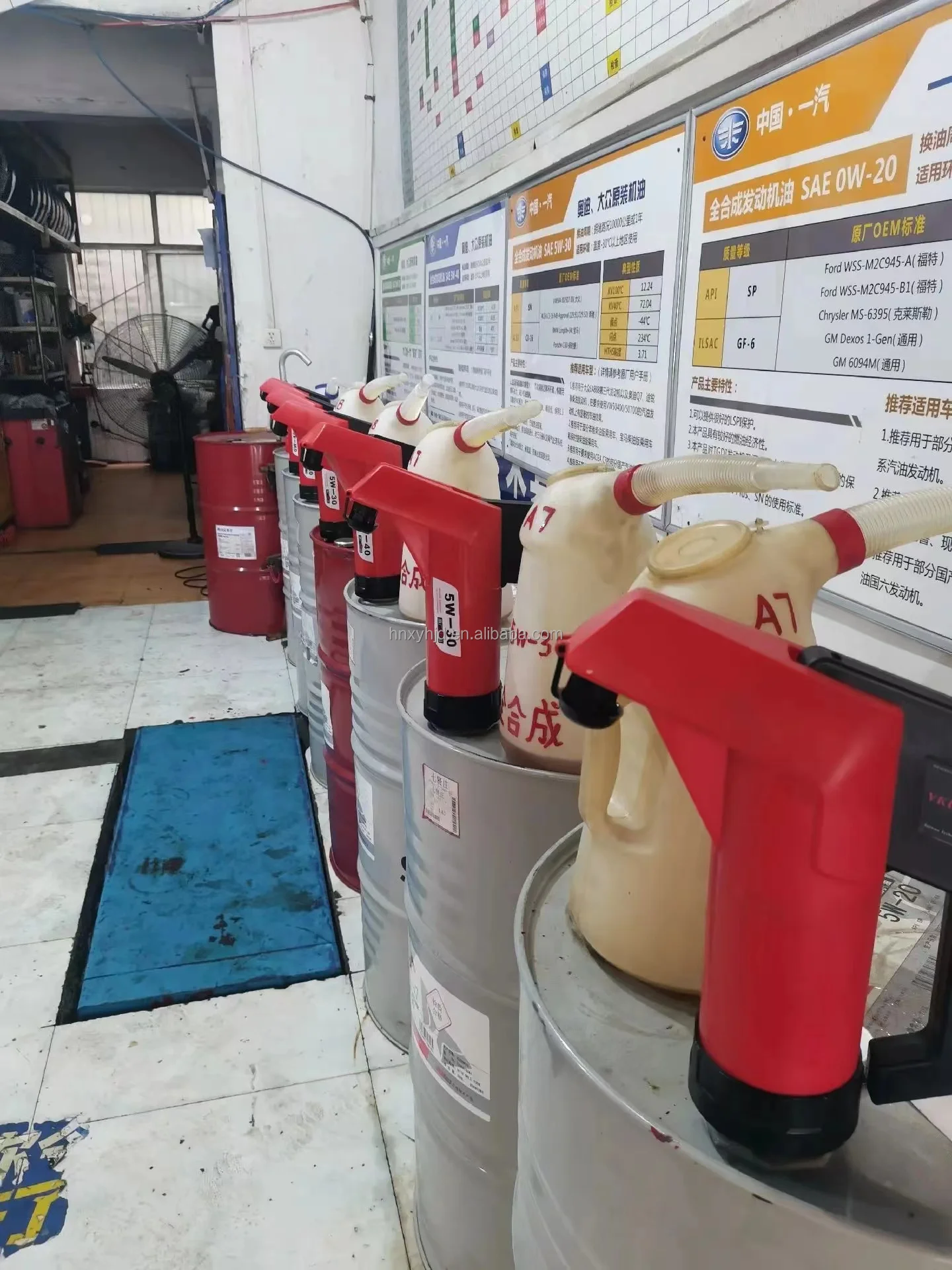 Tank suction oil diesel dispense manual transfer hand lever barrel pump oil barrel pump hand crank hand oil pump