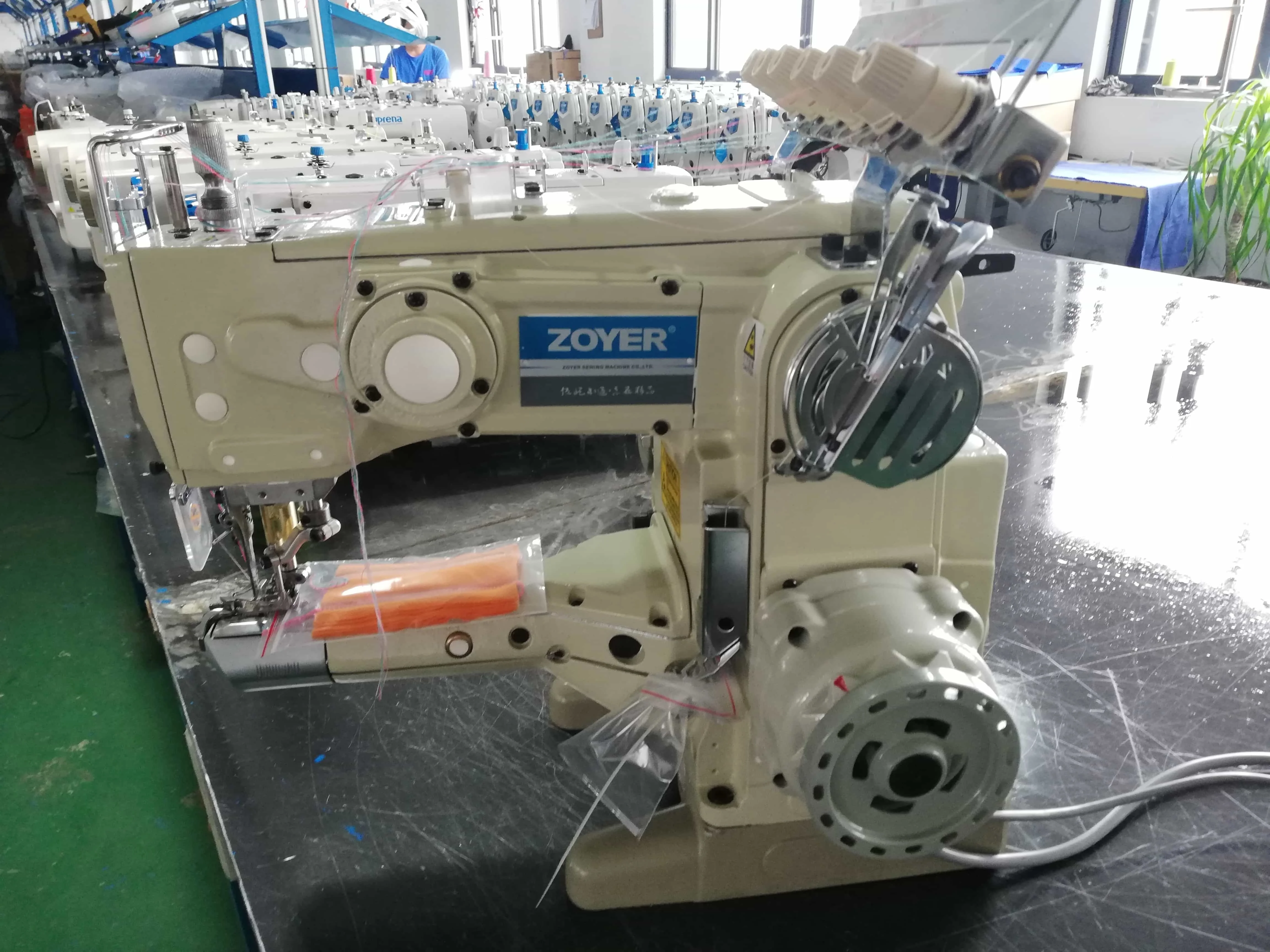 ZY1500DA Zoyer Cylinder Bed Interlock Sewing Machine for Knitting Ware Sports Ware Swimming Suit and All Kinds of Leisure Cloth