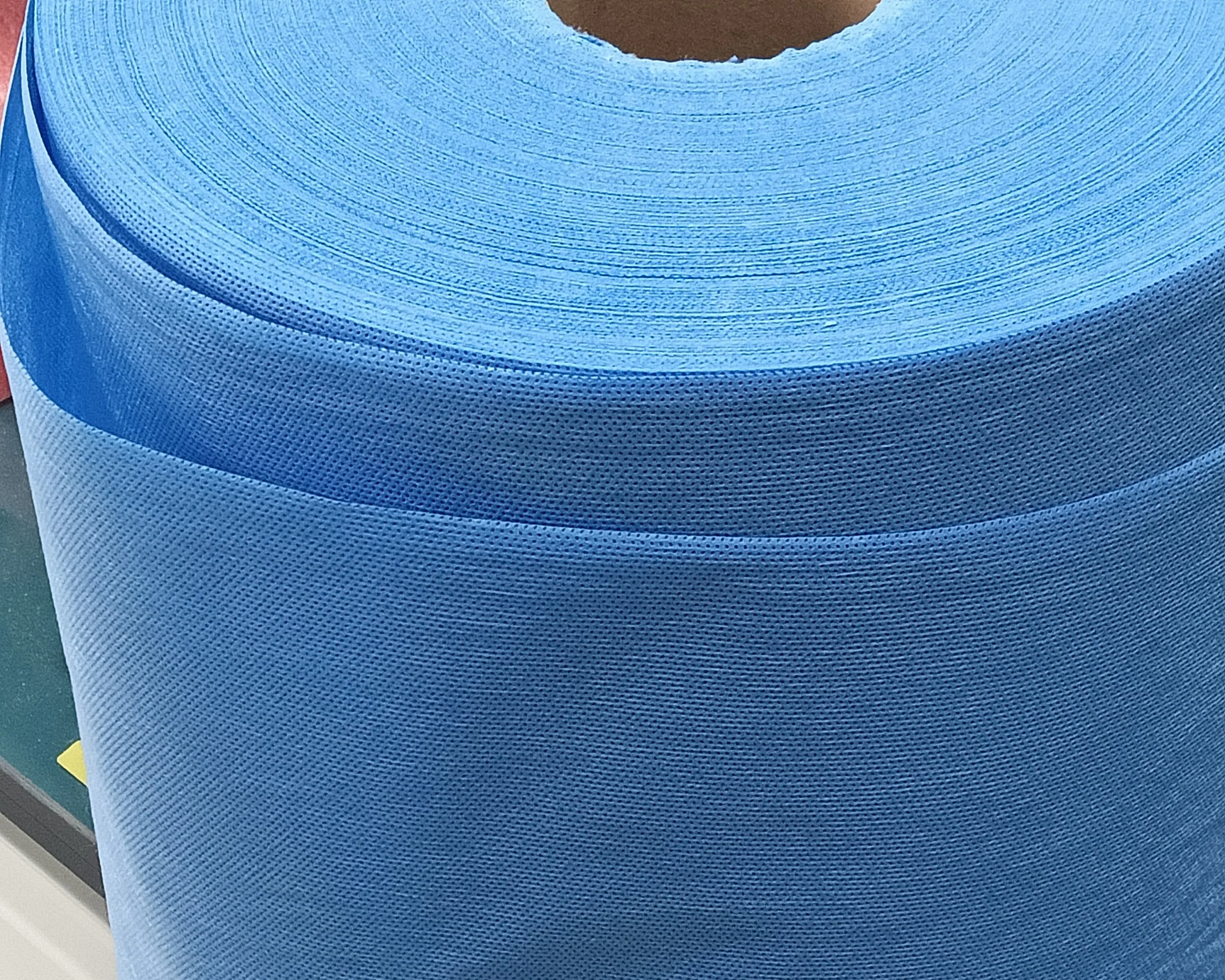 Factory supply sms 100%pp non woven super soft smms spun-bonded pp non woven fabric roll