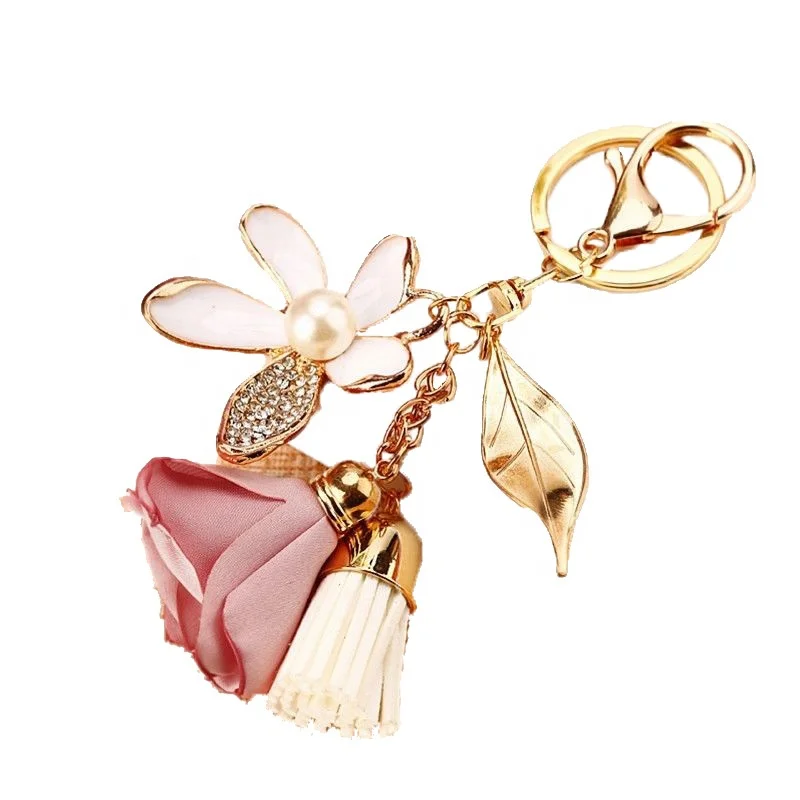 Wholesale Custom Flower Tassel Colorful Pendant Simple Delicate Keychain For Gift