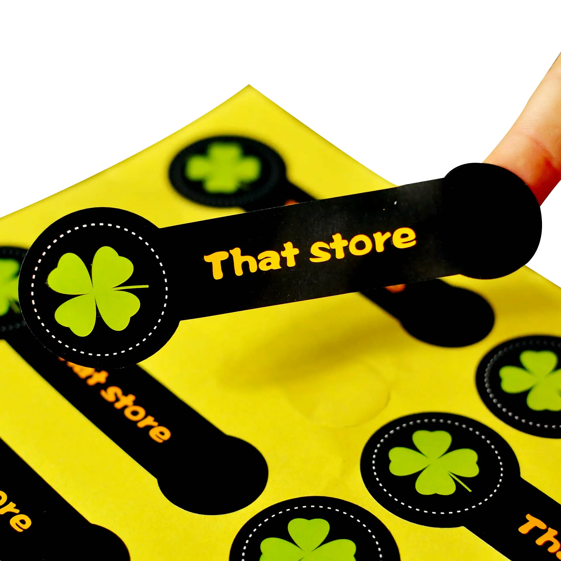 Custom Factory Wholesale  Waterproof  Roll Sticker and labels