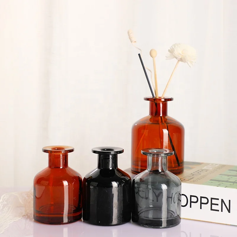 Vanjoin Empty 150ml 250ml Custom Painting Red / Black / Grey Reed Diffuser Bottle Glass With Stopper In Bulk