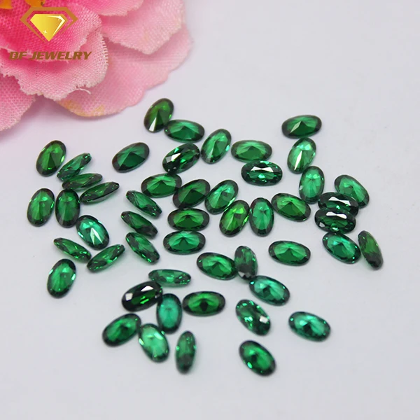 Synthetic Green Color Gemstone Round Brilliant Cut Nano Green