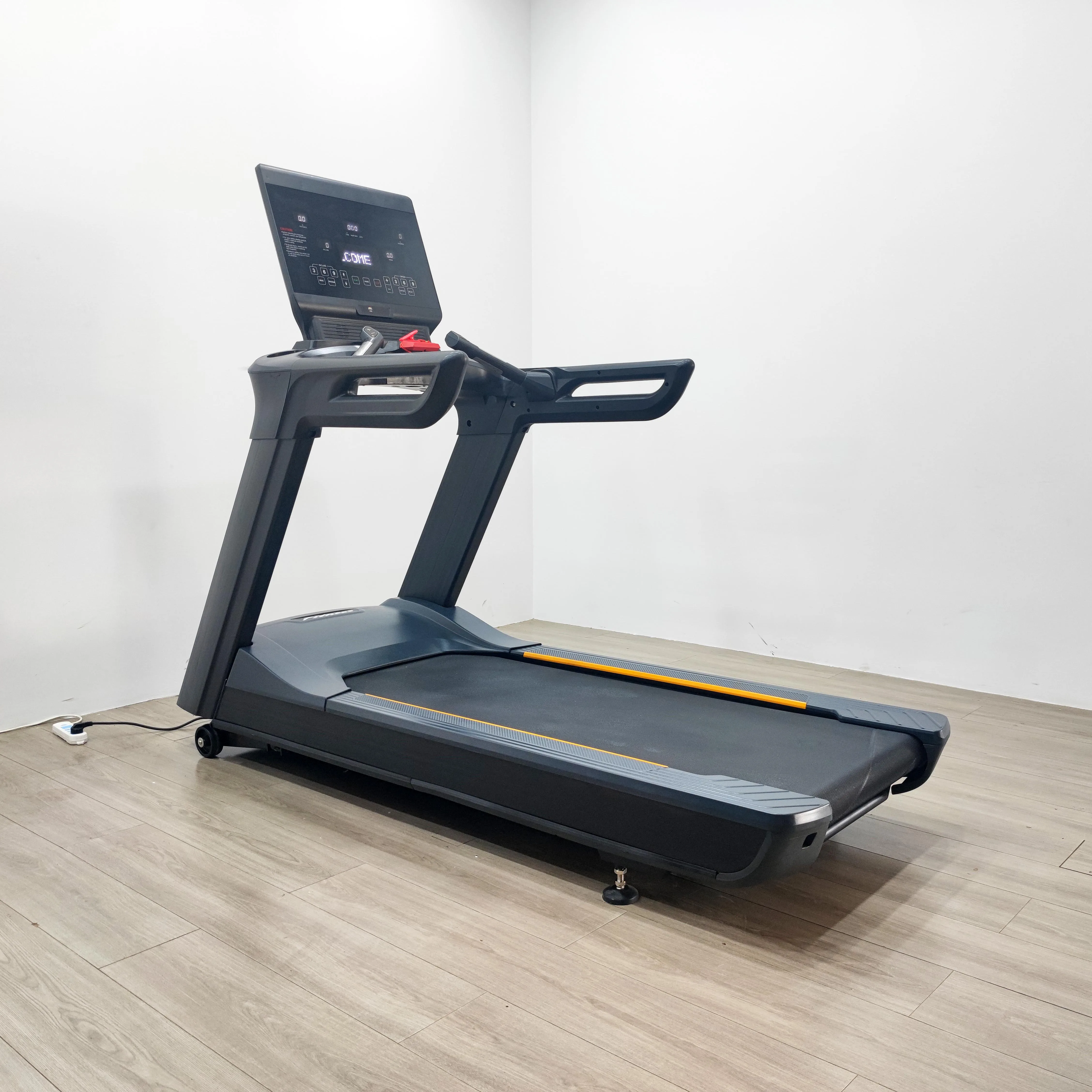 Dezhou factory New Design  Gym Commercial treadmill Cardio Fitness Running Machine