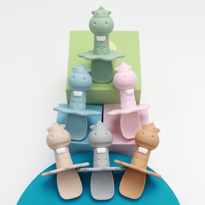 Wholesales BPA-Free Silicone Baby Spoon Soft Food Grade Kids Tableware for Dinnerware Sets Kitchen Feeding Training