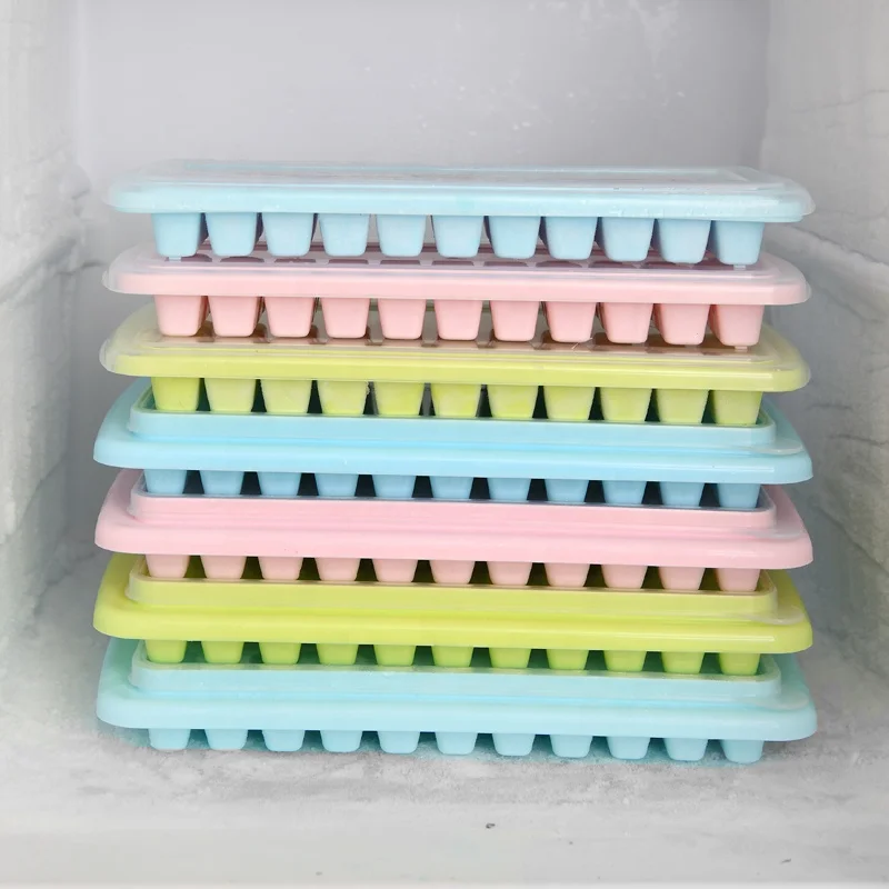 33 Cavities Diamond Shaped Silicone Ice Cube Trays With Lids