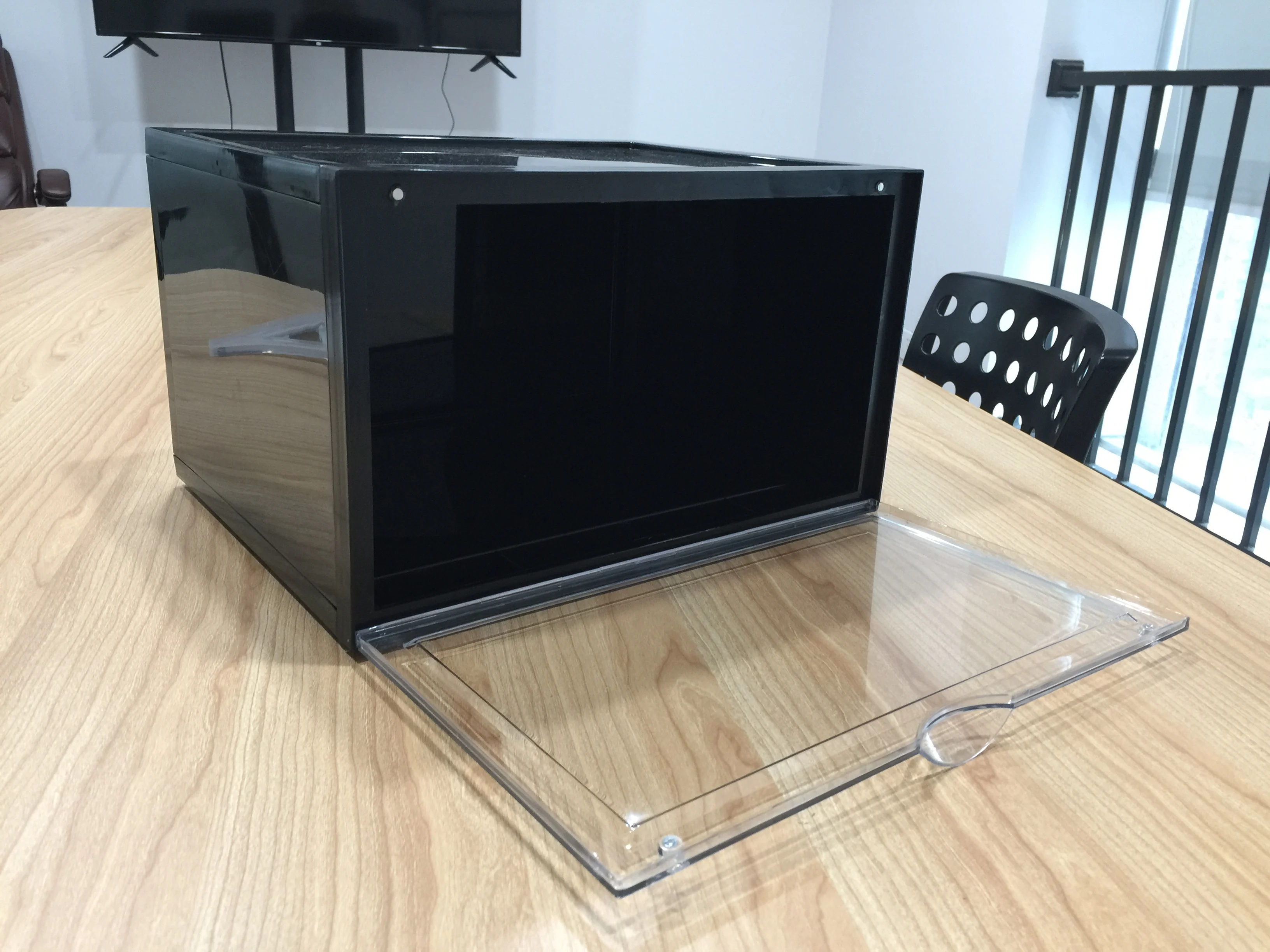 
Transparent magnetic sneaker display plastic shoe case box 