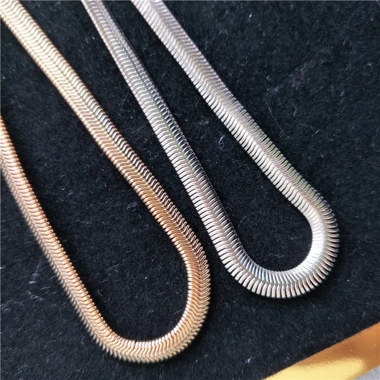 Fashion Simple Flat Snake Chain Anklet Bracelet For Women Delicate Metal Fine Fish Scale Foot Chain Female Beach Anklet Jewelry