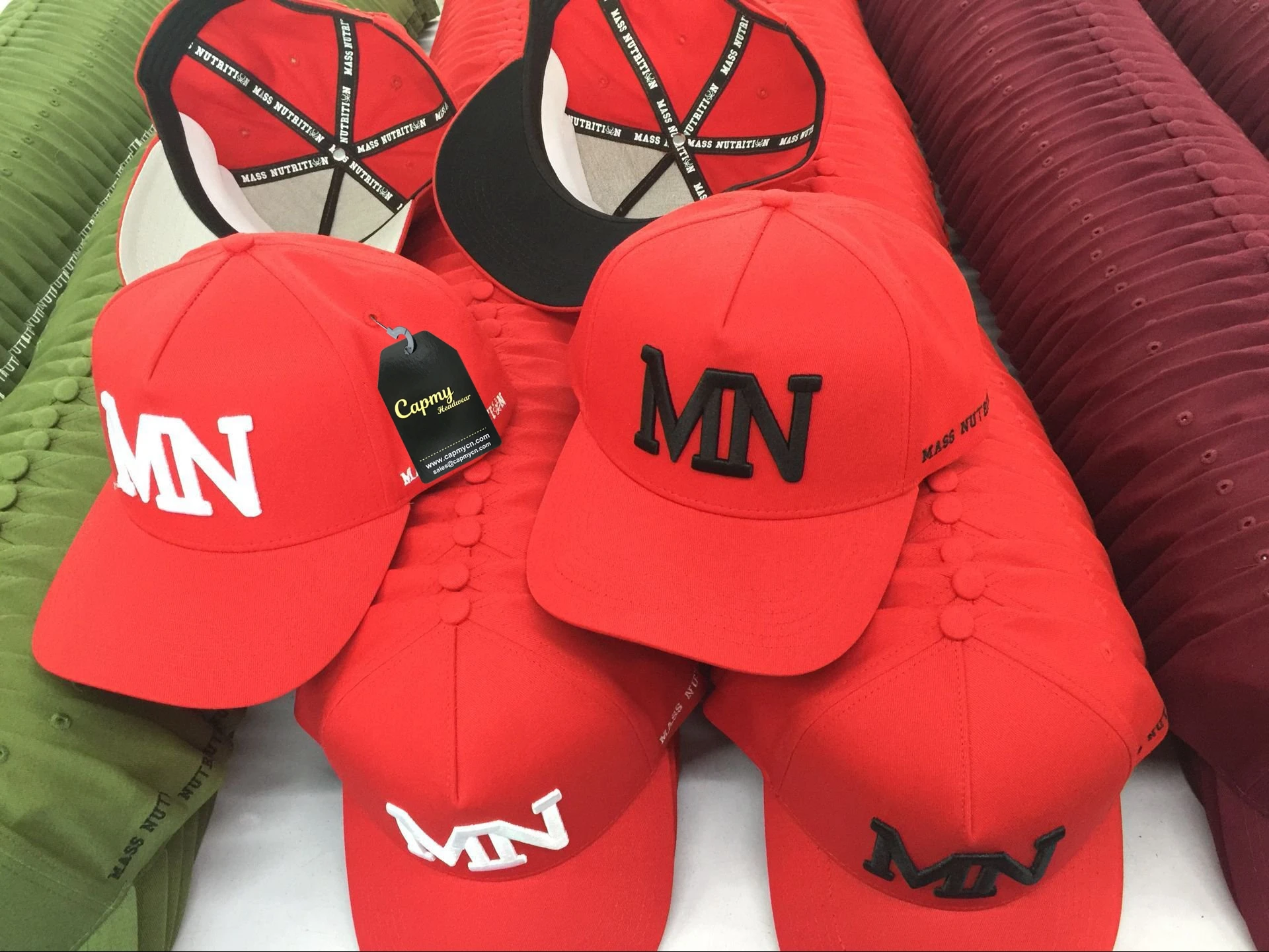 Спортивная Кепка с 3D-вышивкой