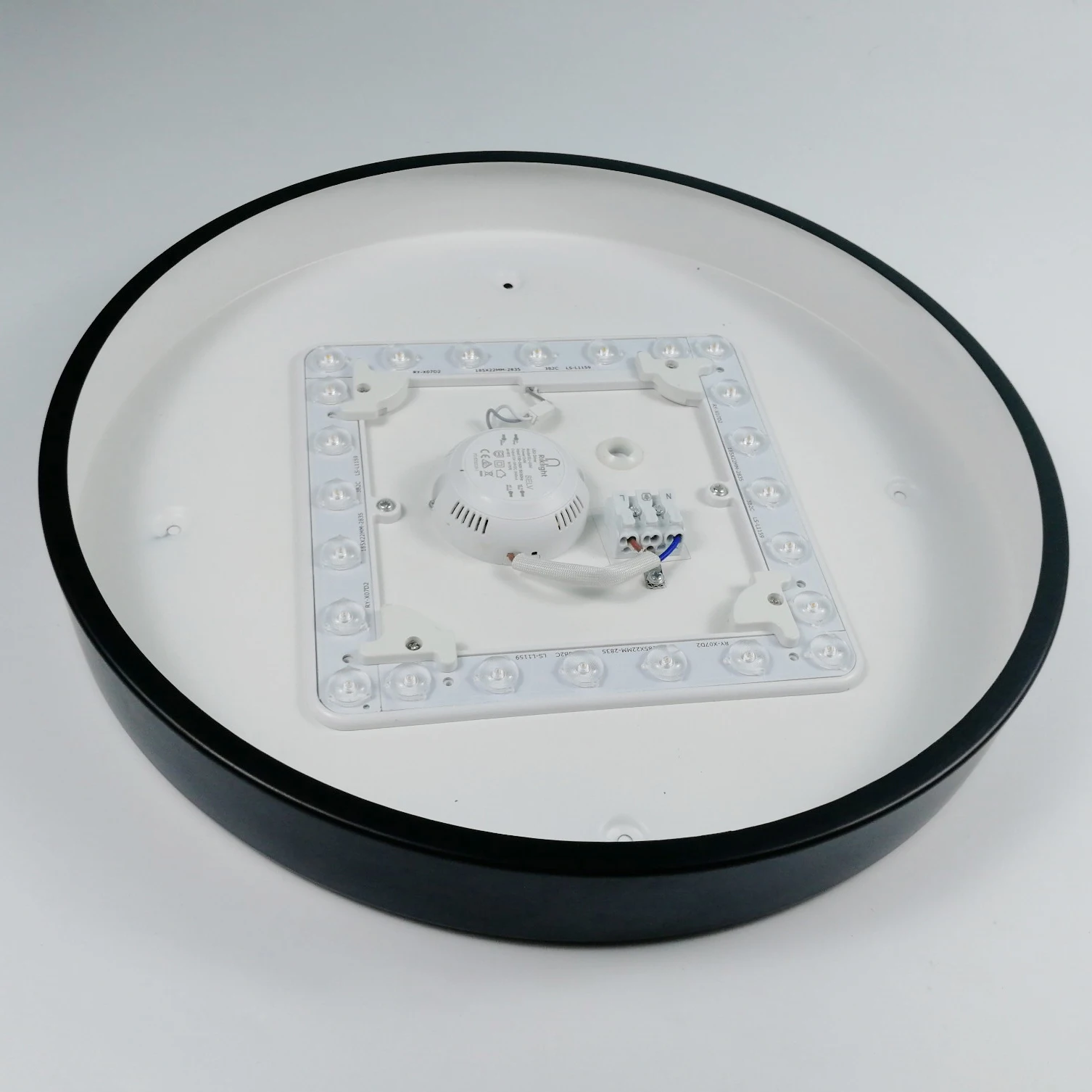 NEW indoor led home lighting bedroom surface mounted Modern ip33 round led light ceiling for room decorating light