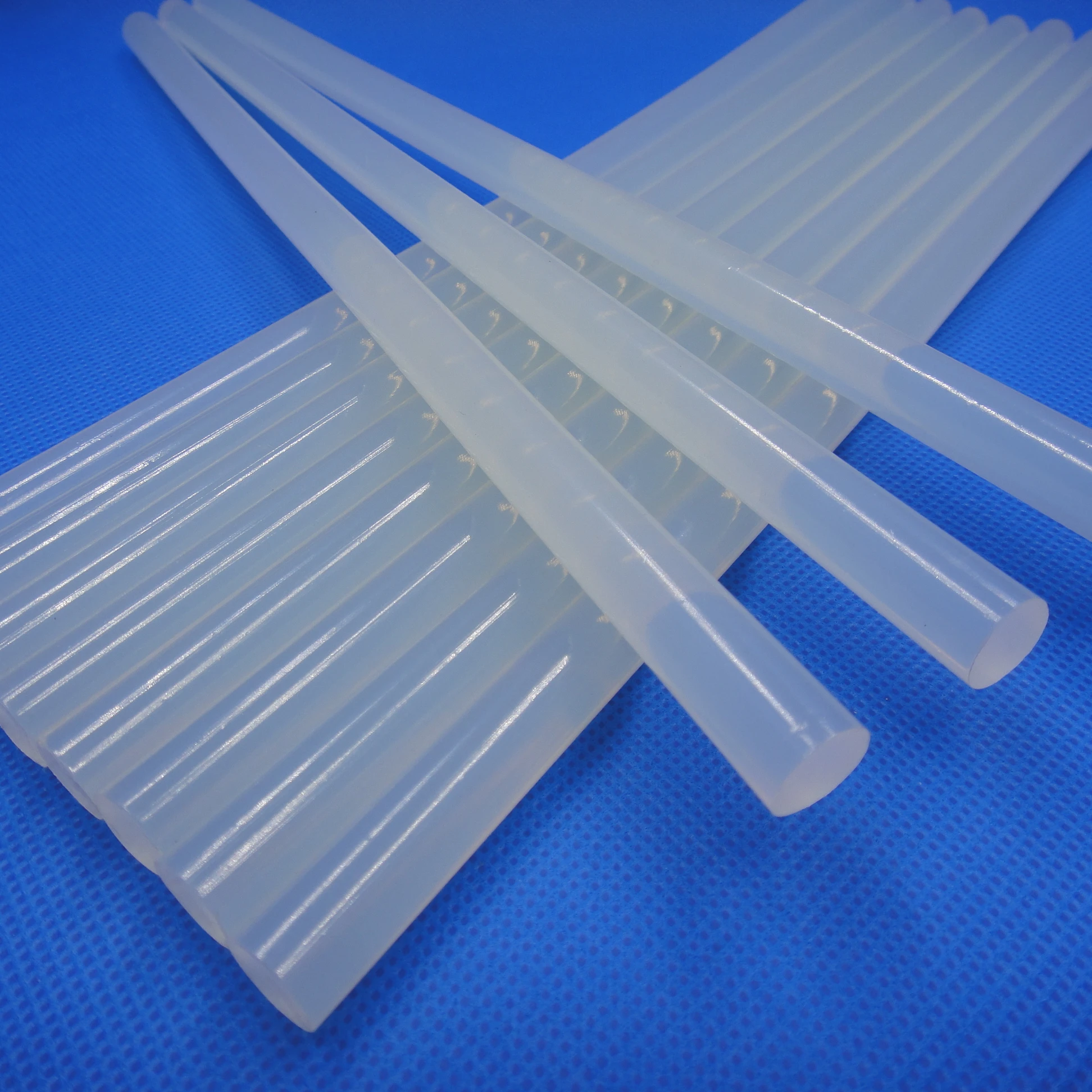 High temperature flame retardant electric milk 30% transparent glue stick polyolefin PO hot melt glue stick