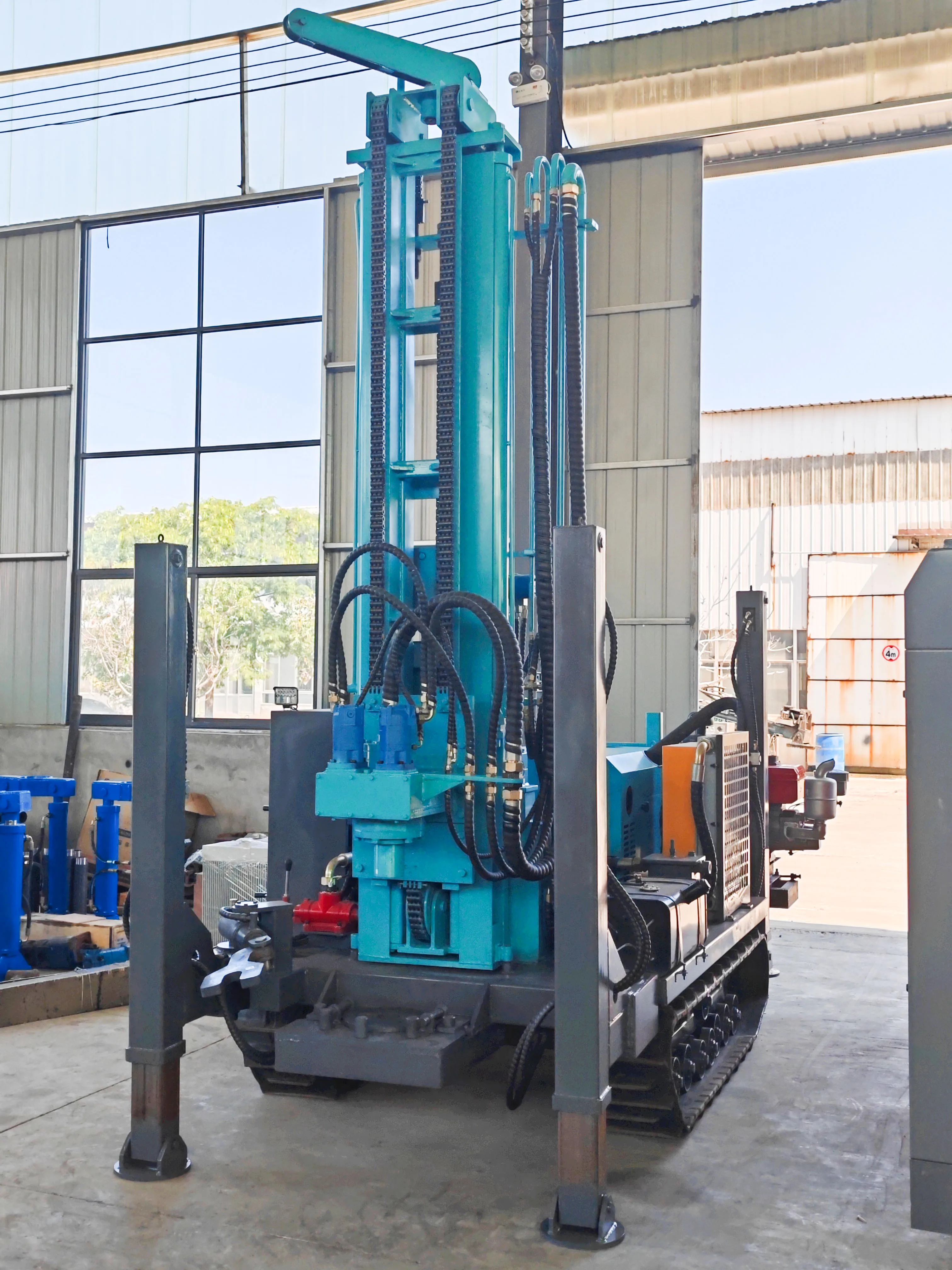 Best Selling 2023 China Remote Control Drilling Rig Macmax Exploration Well Digging Soil Drilling Rig Price Water Drilling Rig