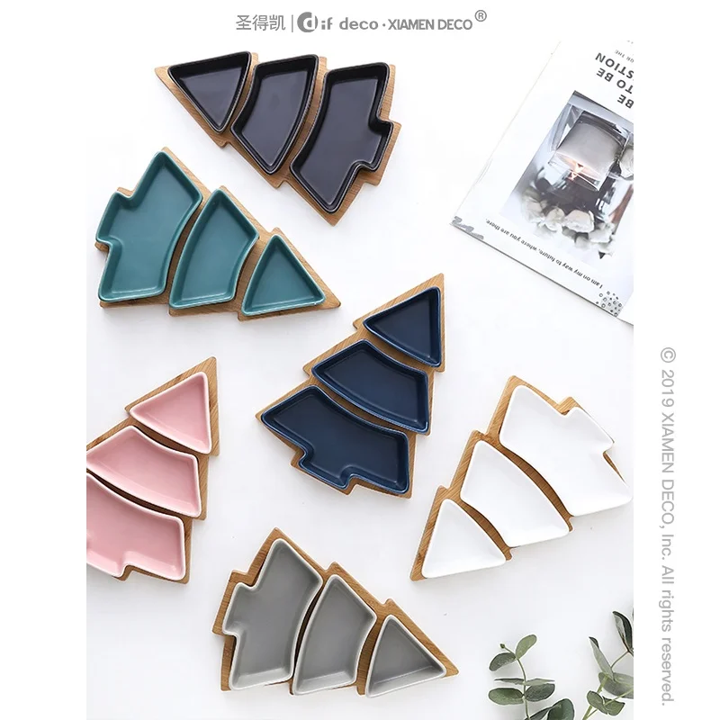 Top Selling Products 2022 New Year Christmas Gift Christmas Tree 3 Compartment Plates Dry Fruit Ceramic Tray