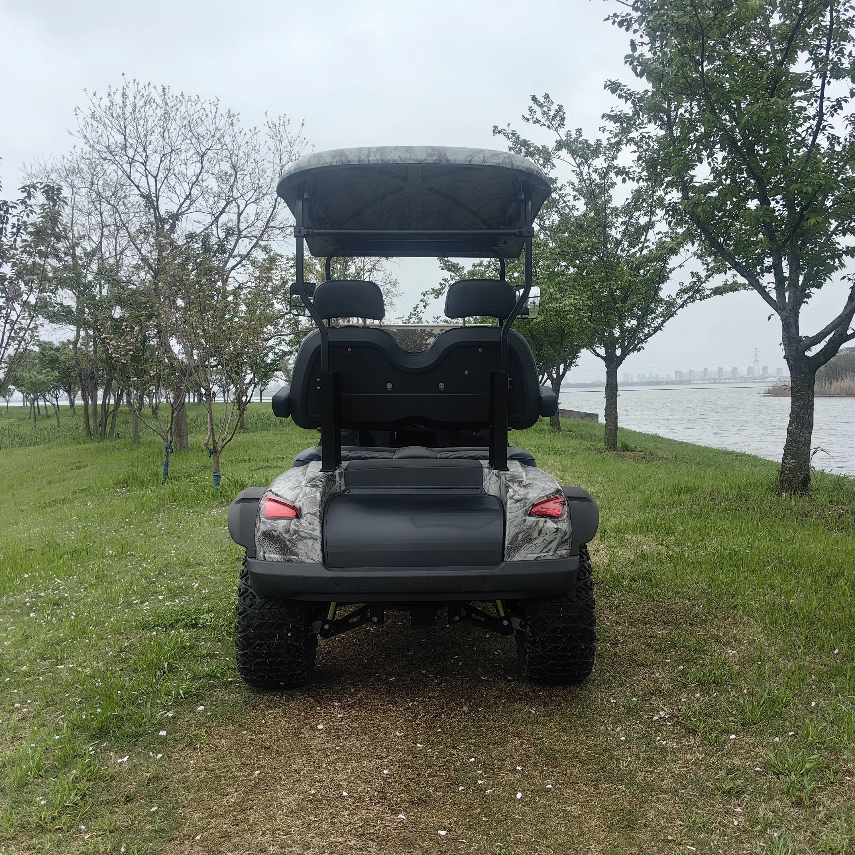 High Performance Electric UTV with AC Motor & 96V 152Ah Lithium Ion Battery Product Type UTV
