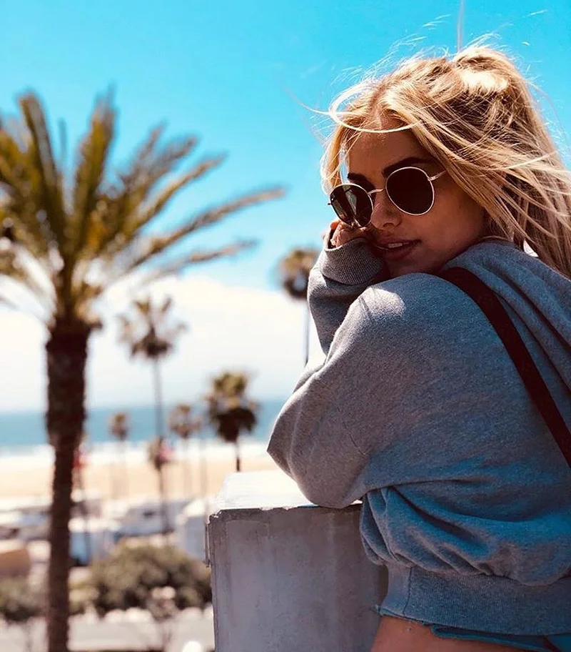 Free Shipping Fashion Cotton Women Clothing Sexy Custom Street Wear Customs Logo Close Bottom Crop Top Hoodie with free hang tag