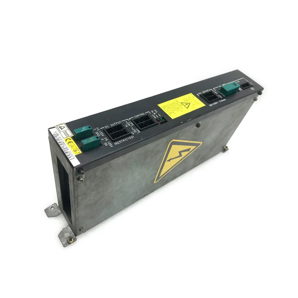  Fanuc контур платы pcb фрезерный станок с ЧПУ использованием передвижного электропитания источника питания доска