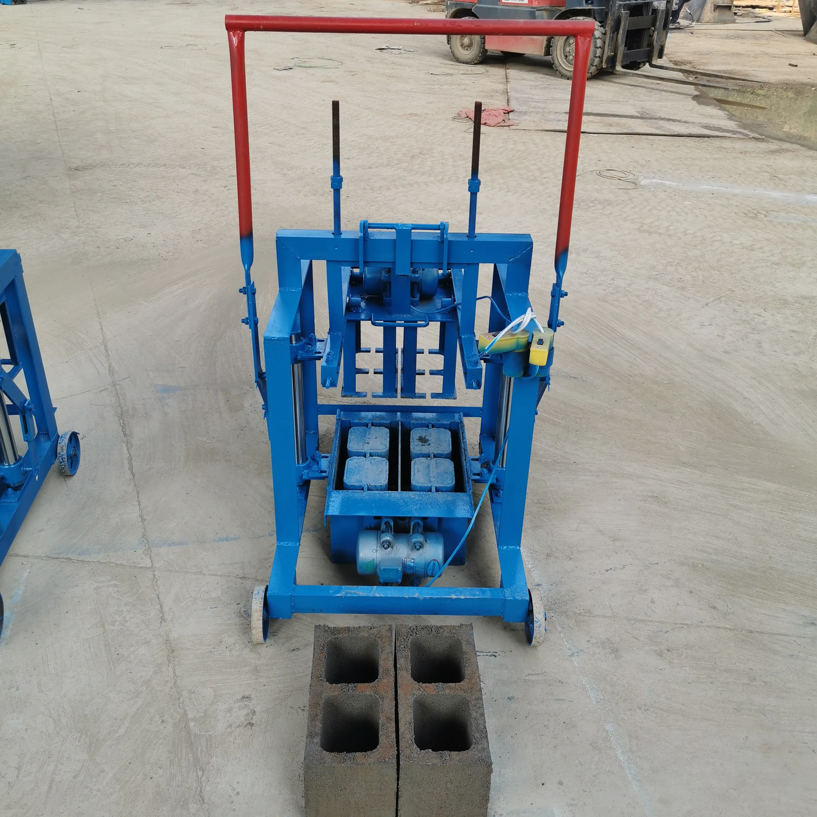 Hot sale hollow block fly ash cement manual  brick making machine