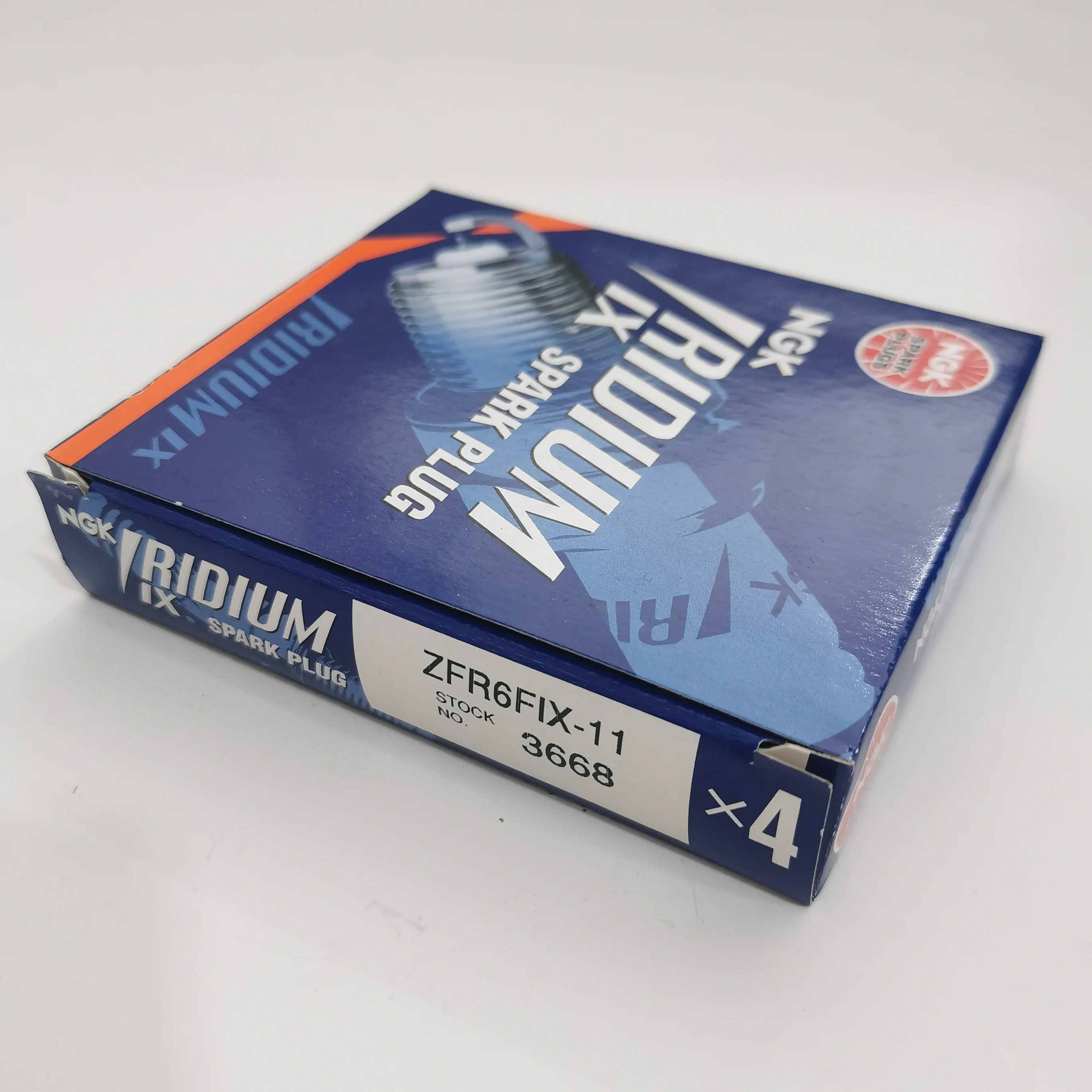 Wholesale Genuine NGK Spark Plug Hot Sale High Quality 3668 ZFR6FIX-11 OEM 7099023 1086020 90048-51167 90048-51175-000 for Audi