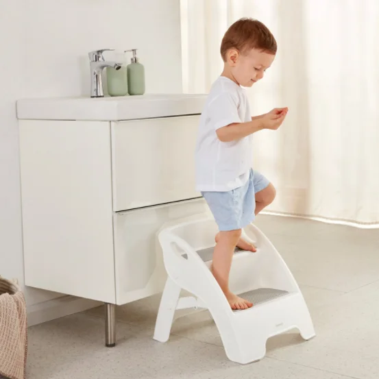 promotional top quality portable baby ladder with handrails kitchen helper step stool for kids stepping stool