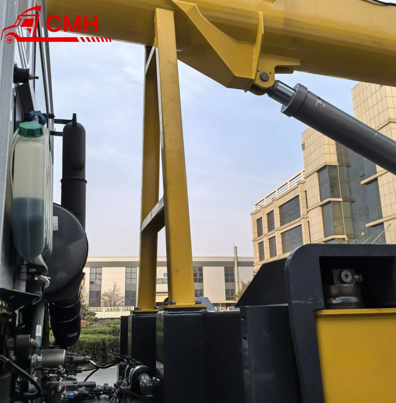 10 Ton Truck Mounted Crane