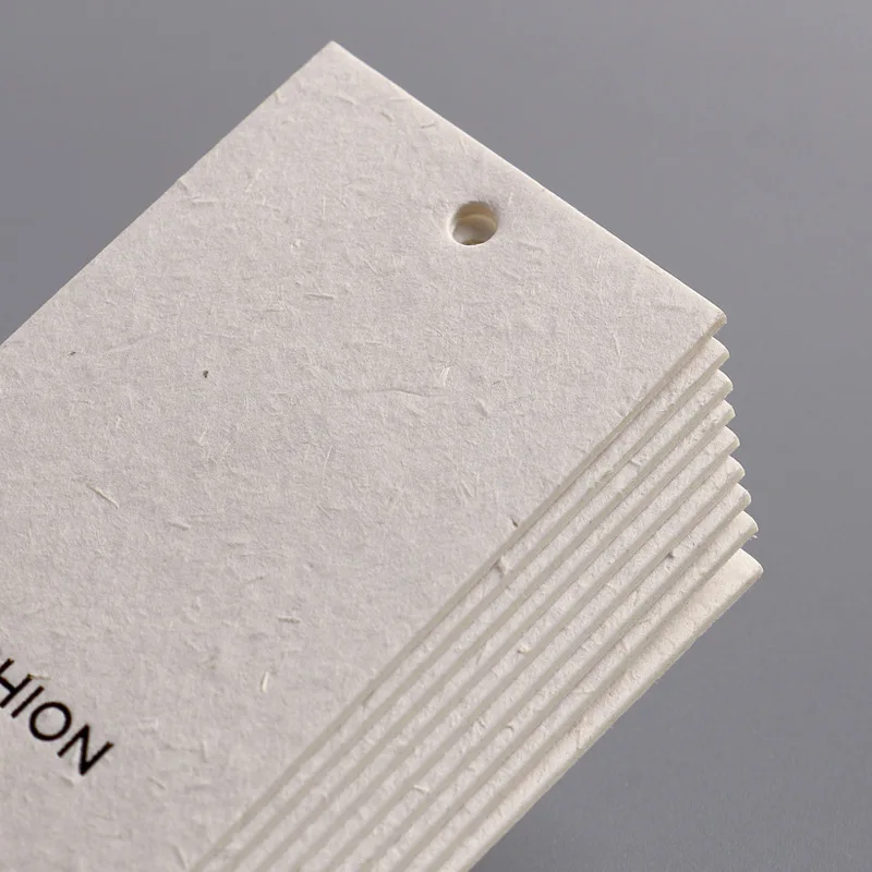  Custom Luxury Hanging Label with Free Slings Special Swing Paper Product Hang Tags for Clothing