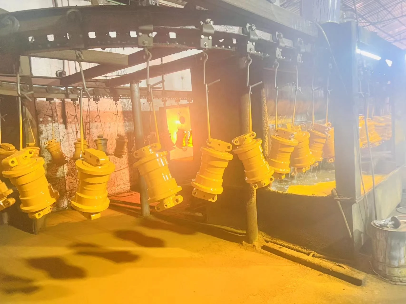 TAB high quality undercarriage parts excavator EX200/PC200/D60 track roller made in quanzhou