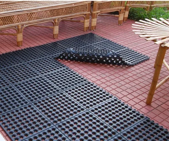 Rubber Mat Drainage Holes Cafe, Bar Wash Area Rubber interlocking Mats