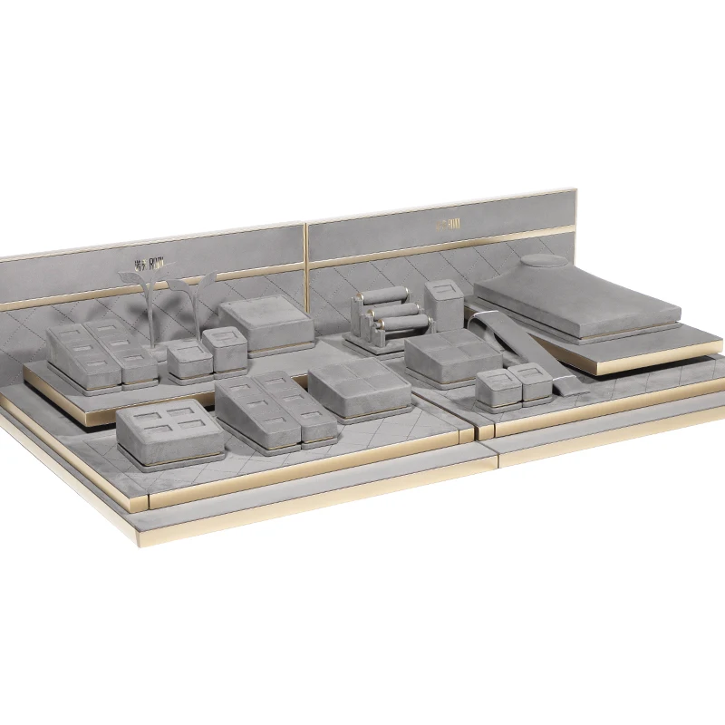 ROMI Design Customized Jewelry Stand Jewelry Display Set Luxury High End Suede and Leather Jewelry Display