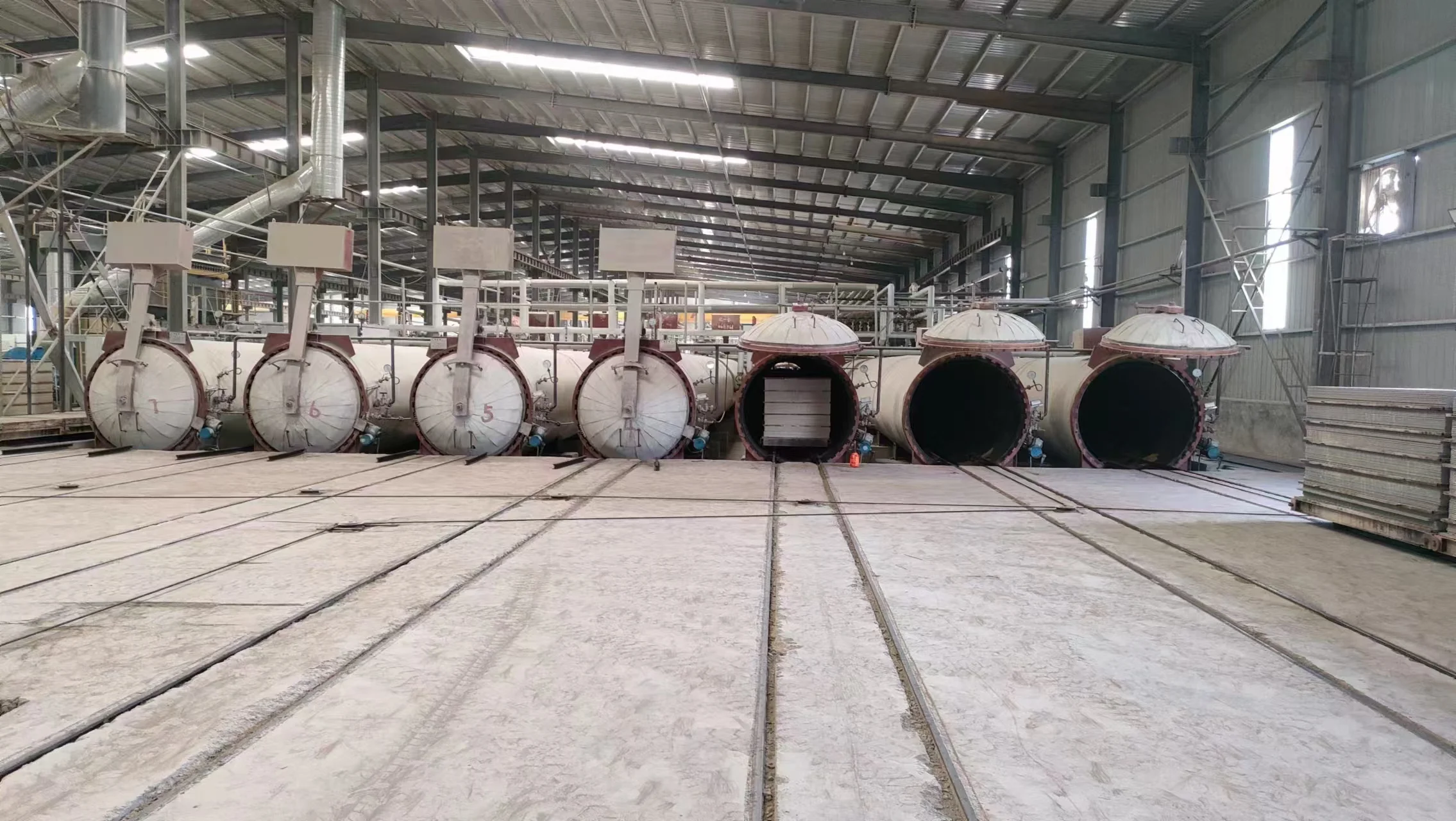 Продажа 4-30 мм плита силиката кальция для теплоизоляции печи огнеупорная из керамического волокна