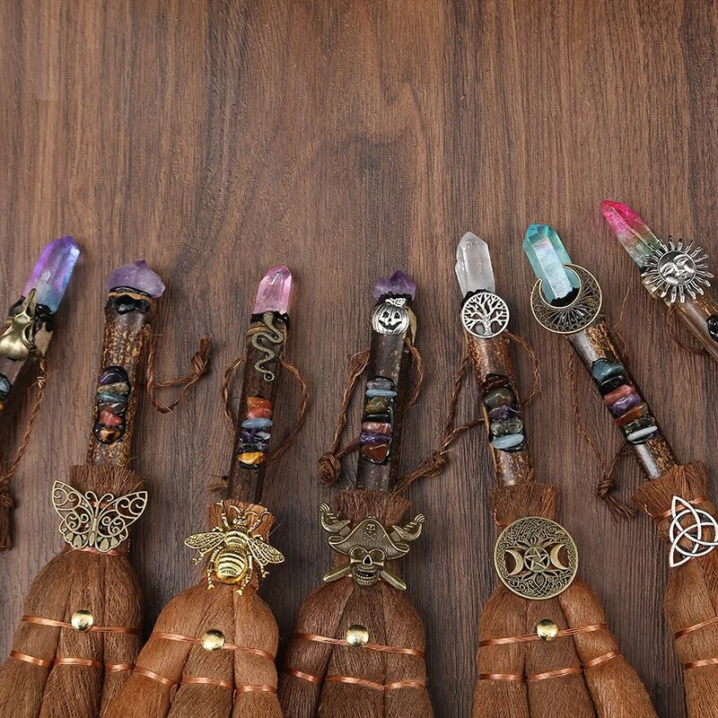 Wholesale Handmade Angel Wing Crystal Broom Ritual Magic Ceremonial Wiccan Supplies for Witch Spells Wicca Broom for decoration