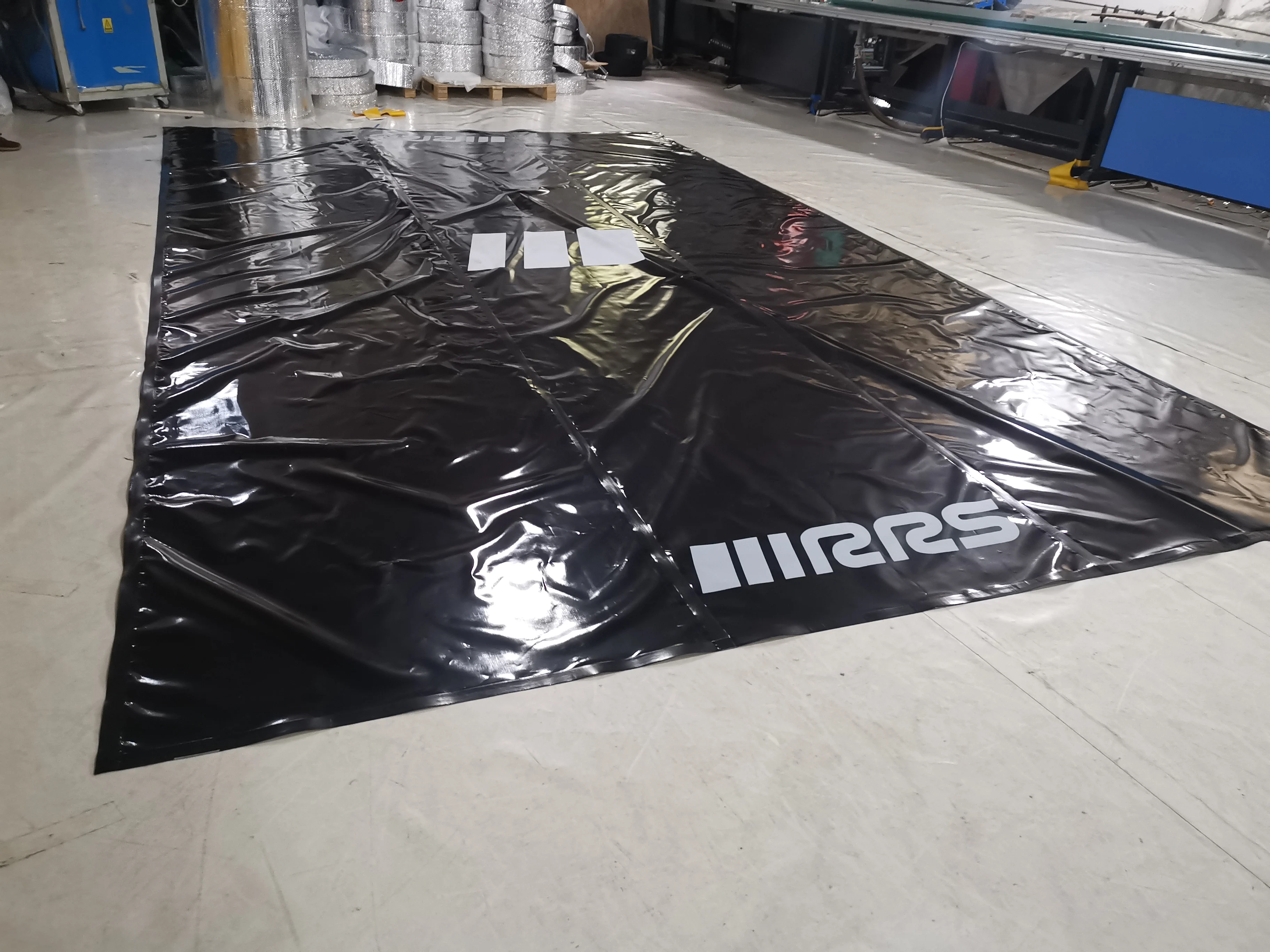 Truck Containment Mat Vehicle Containment 6m x 3m Garage Floor Mat For Snow Mud Water Containment Mat for Car Wash