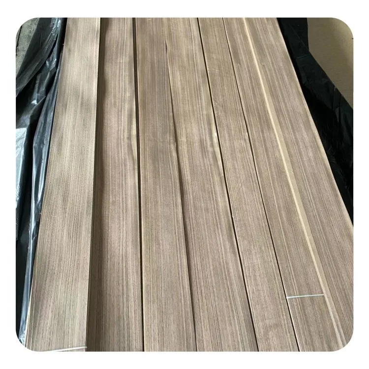 Factory  Wholesale  AA Grade  2.5M Up American Walnut Wood  Veneer & Dyed Walnut  Veneer Panel