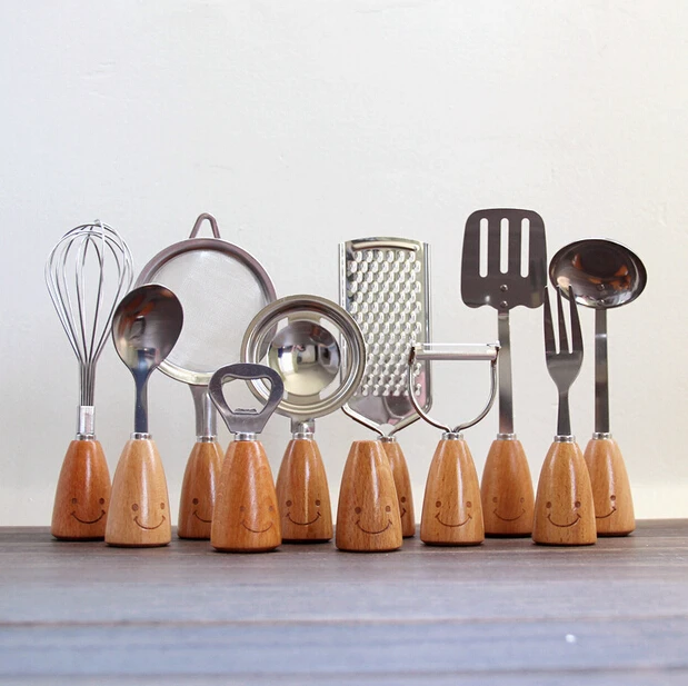 Instock Tools Utensils Steel Gadgets Stainless Wooden Wholesale Handle Cute Home Multipurpose Small Kitchen Gadget Set