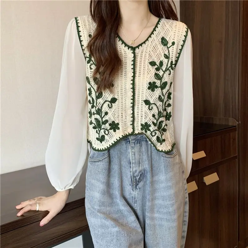 Wholesale New Chiffon Bubble Long Sleeve Stitching Hollow Knit Shirt Design Sense Niche Crochet Autumn Chic French Top Woman