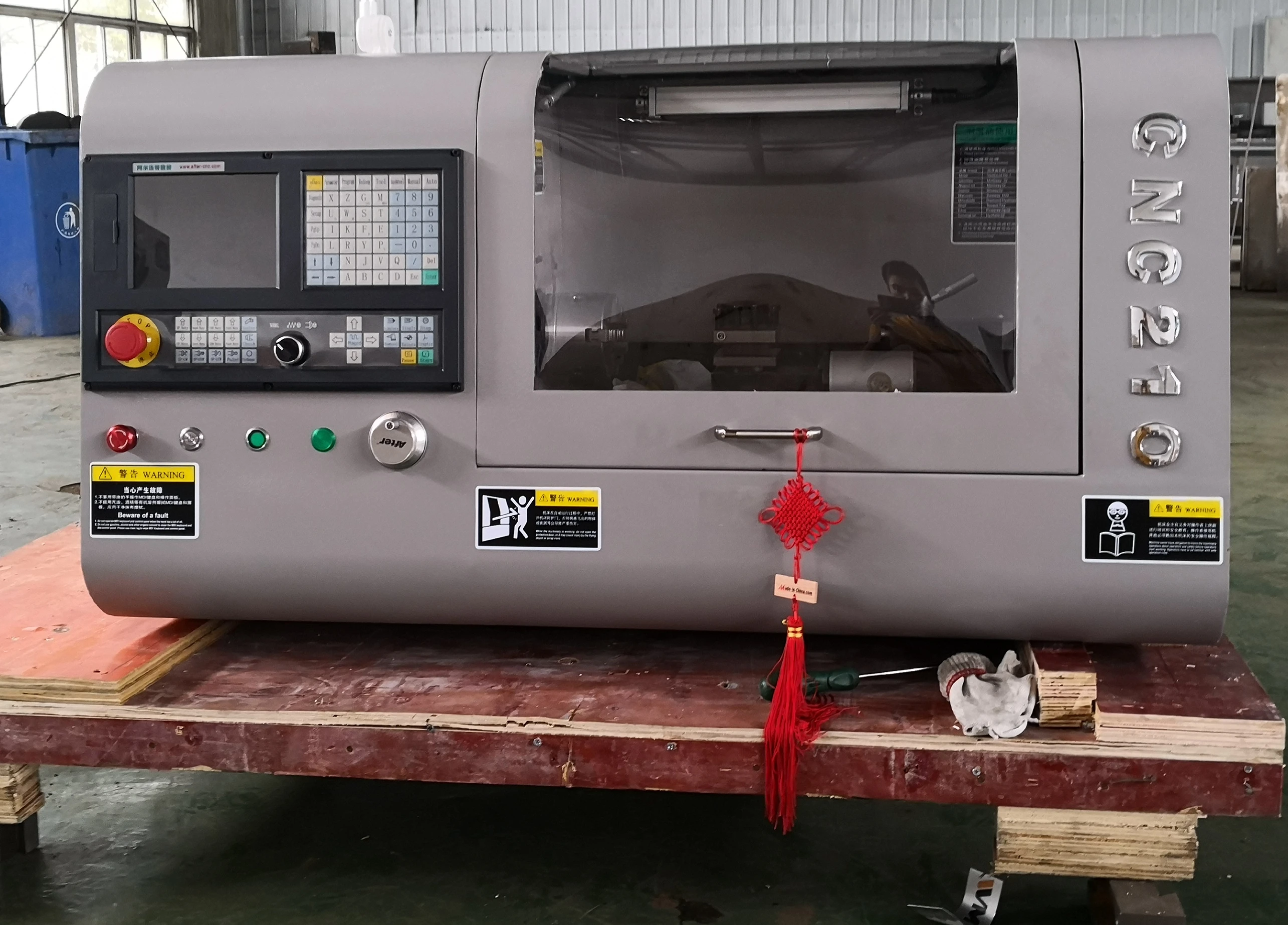  TL210H(CNC210) мини токарный станок с ЧПУ для