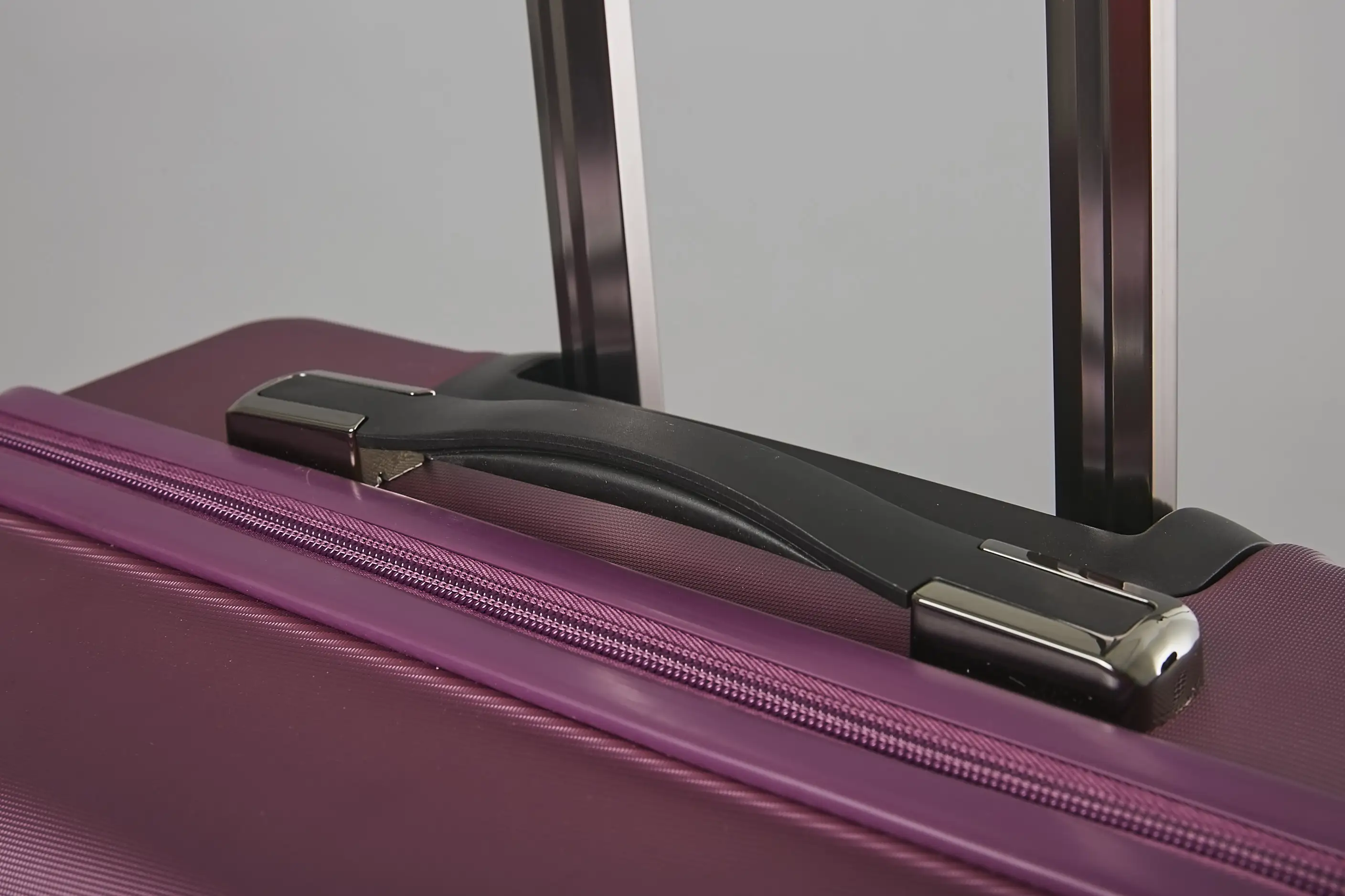 High Quality ABS Luggage Carry On Suicase Airport Travel Design Luggage With TSA Lock