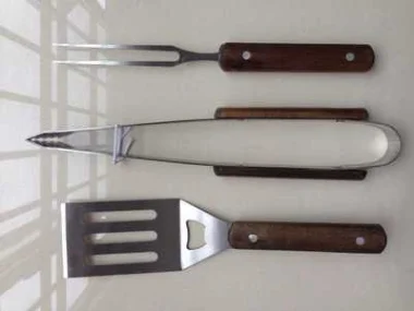 Outdoor Picnic Tools BBQ grill accessories 6 pieces tools set classical style with wooden handle