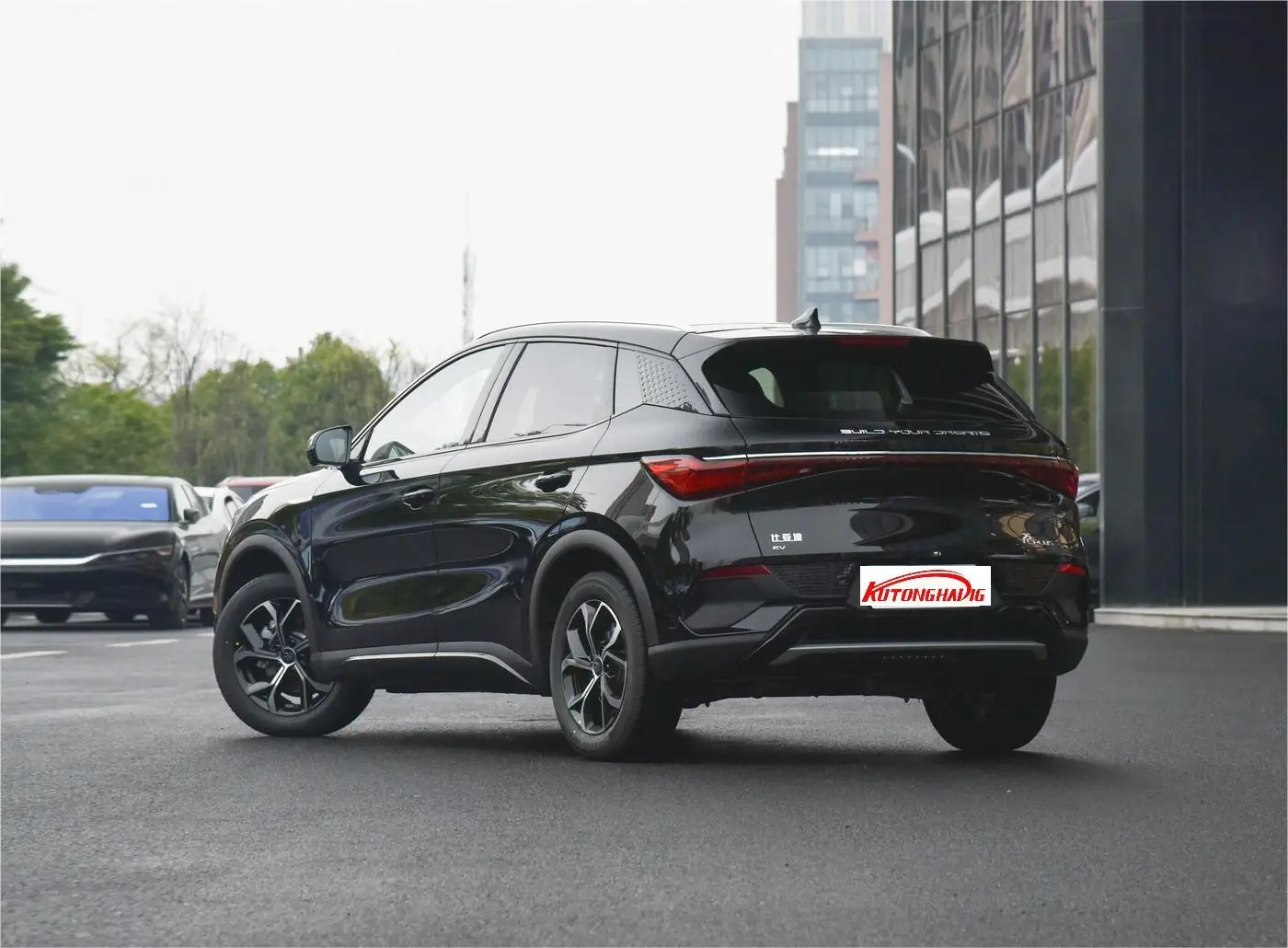 2024 высокоскоростной внедорожник Byd Yuan Plus электрический спортивный автомобиль Ev Motor Автомобильный Электрический Song Han Tang Qin автомобили