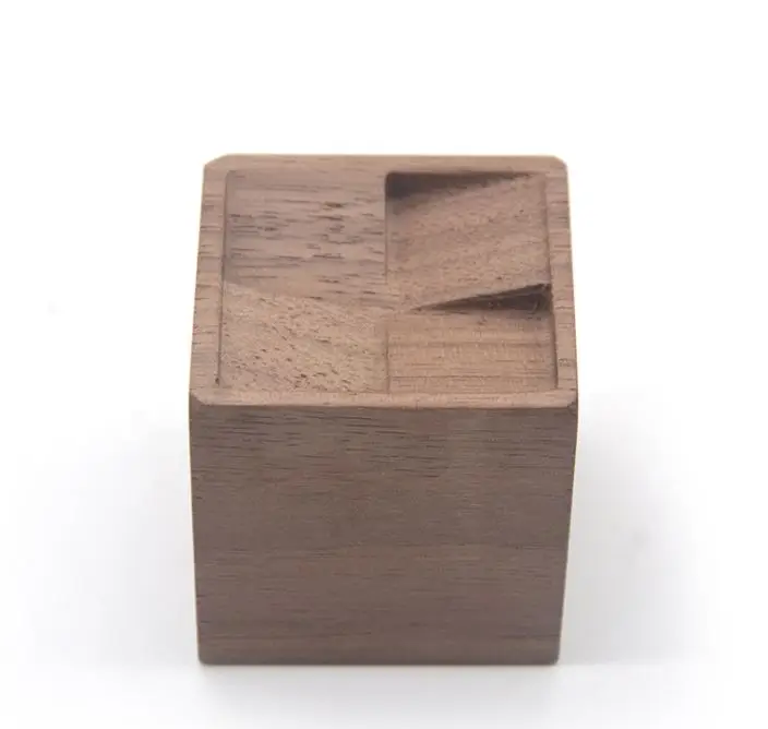 Оптовая продажа, дешевый Оригинальный Деревянный автомобильный аромадиффузор, контейнер для эфирного масла, ингалятор, ароматизатор