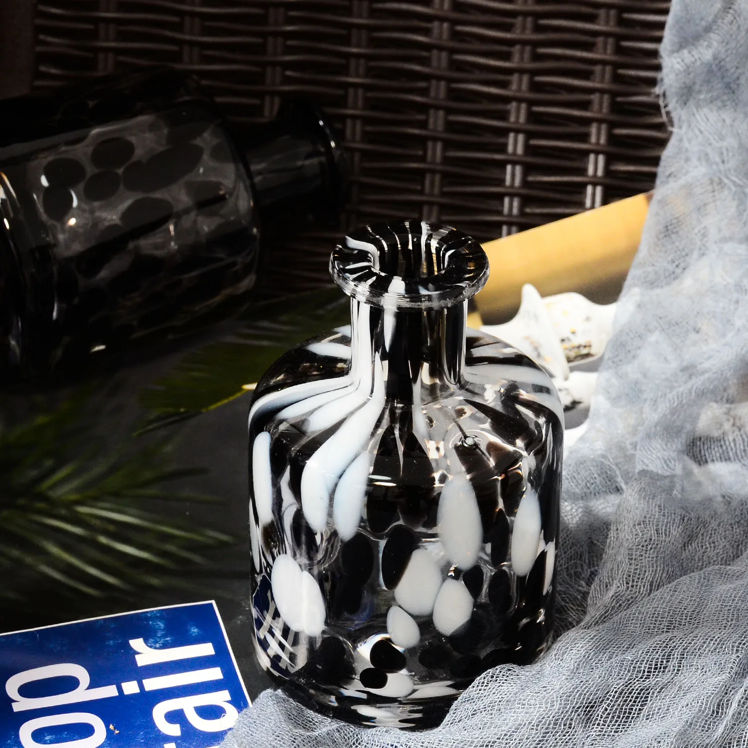 Samlife Colored Hand Blown Vintage Art Mini Flower Bud Vases Classic Colorful Mexican Confetti Glass Vase