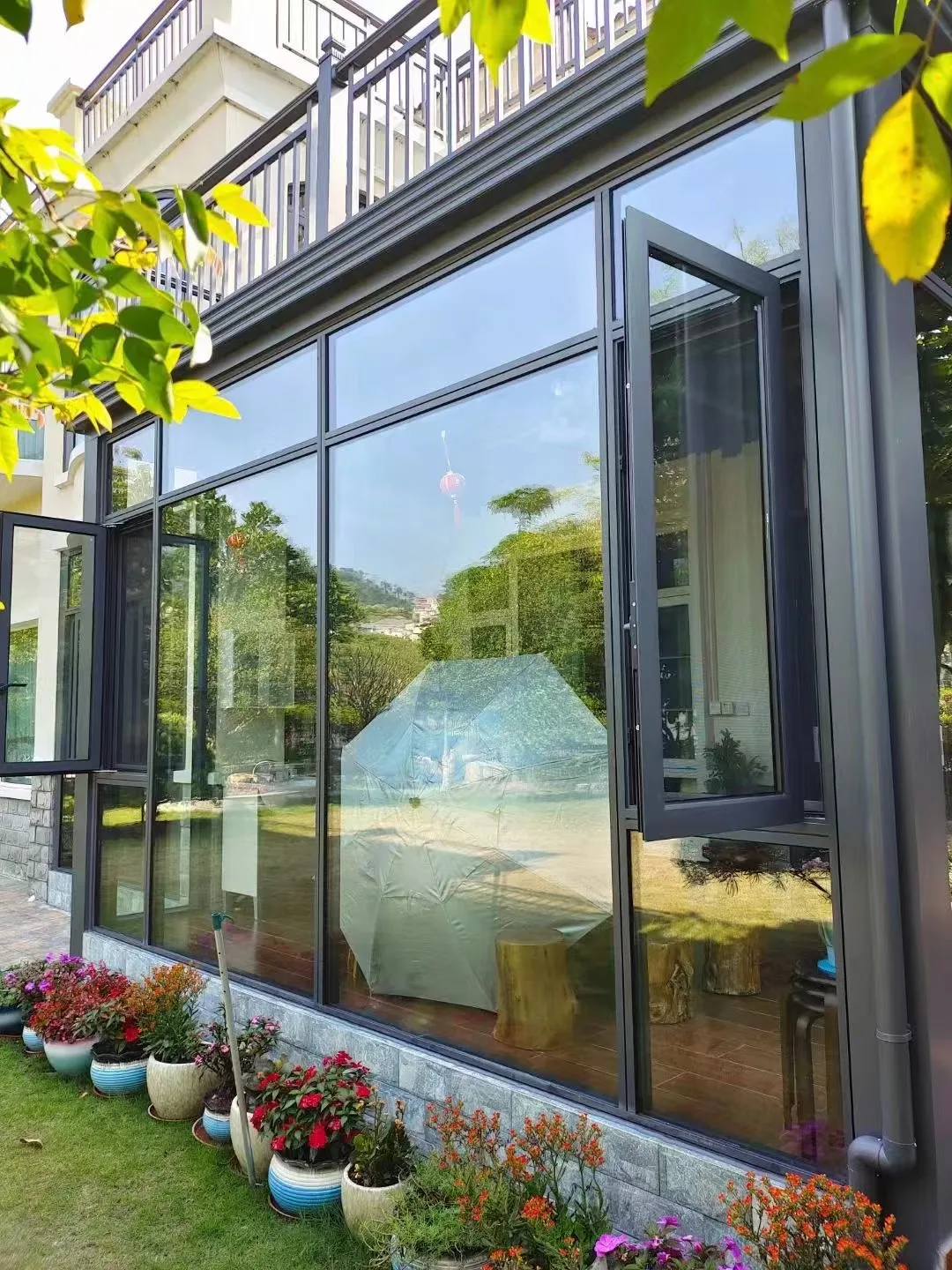 Modern Chinese Sliding Casement Kitchen Windows Double Tempered Glass Soundproof French Style with Louver Curtains Home Bedroom