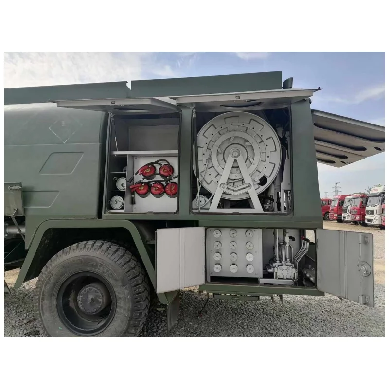 Euro III Emission HOWO 260 Horsepower Steyr Aircraft Refueling Tanker Truck Heavy-Duty